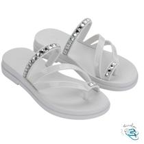 Sandalia Chinelo Feminino Zaxy Lume Detalhes Metal Conforto