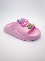 Sandália Chinelo Slide Nuvem Menina Infantil com Cogumelo Borboleta Leve Confortável Moda