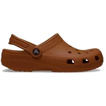 Sandália crocs classic cognac