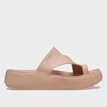 Sandália Crocs Getaway Platform Toe Loop Feminina Sandália Crocs Getaway Platform Toe Loop Feminina