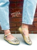 sandalia de couro feminina estilo retrô cor dourada Izabela Araújo