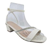 Sandália de Salto Careflex com Brilho e Tiras de Amarração