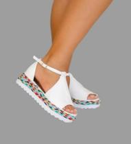 Sandália Delazari Flatform PU Branco Corda Colorida