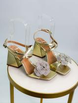 Sandália dourada flor cravejada