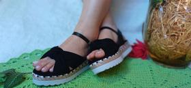 Sandália Feminina Flatform Tratorada Laço Fivela Confortável