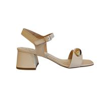 Sandália Feminina Off White Couro Salto Baixo Halt 55151811