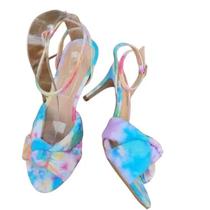 Sandália Feminina Salto Alto Fino Tira Tecido Acolchoado Estampado Tie Dye Couro Sandália Feminina Salto Alto Fino Tira Tecido Acolchoado Estampado Tie Dye Couro