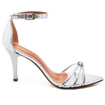 Sandália Feminina Salto Médio Bico Folha Prata Com Nozinho Sandália Feminina Salto Médio Bico Folha Prata Com Nozinho