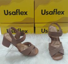 Sandália Feminina Usaflex Salto Bloco em Couro com Elástico MA0501 Sandália Feminina Usaflex Salto Bloco em Couro com Elástico MA0501