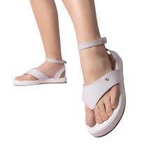 Sandália Flat Form com Rebite de Coração