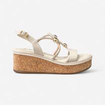 Sandália Flatform Bebecê com Strass e Rebites Off White Sandália Flatform Bebecê com Strass e Rebites Off White