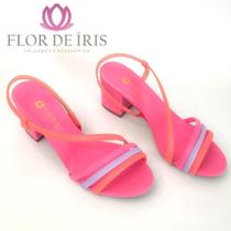 Sandália flor de íris salto grosso multicores