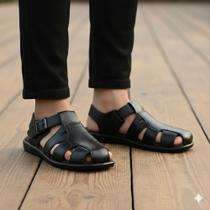 Sandalia Franciscana Masculina Em material sintético Percata Fechada Sandalia Franciscana Masculina Em material sintético Percata Fechada