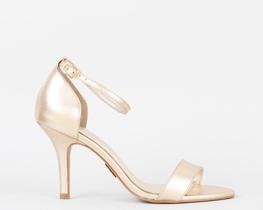 Sandália Gisele Salto Fino 7cm Couro Ouro CBK Sandália Gisele Salto Fino 7cm Couro Ouro CBK