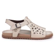 Sandália Ingrid em Couro Off White Com Fivela Prata Palmilha e Solado Bege