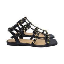 Sandália Le Capri Com Detlahes Dourados De Pirâmide Preto