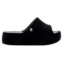 Sandália Melissa Free Platform Slide Velvet Preto Flocado