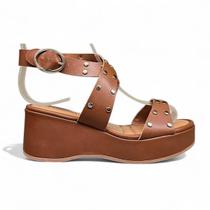 Sandalia Mississipi MF505 Anabela Tiras no Tornozelo Tachas Sandalia Mississipi MF505 Anabela Tiras no Tornozelo Tachas