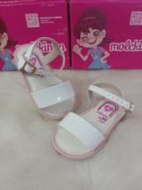 Sandália Molekinha Verniz Premium