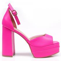 Sandália Offline 560322952