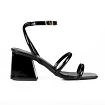 Sandália Orquídea Verniz