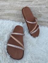 Sandália papete feminina 3 tiras glitter e baulada rasteirinha chinelo confortavel