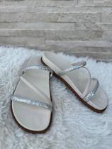 Sandália papete feminina 3 tiras glitter e baulada rasteirinha chinelo confortavel