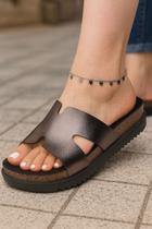 Sandália Papete Feminina Dourada Moleca Conforto com Solado Tratorado