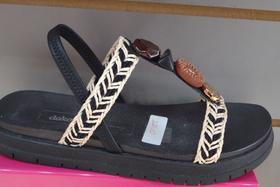 Sandália preto com detalhes Sandália preto com detalhes