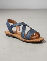 Sandalia Rasteira Em Couro Trama Azul