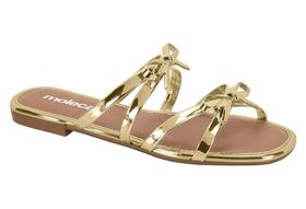 Sandália Rasteira Moleca Metal Glamour Flat Detalhe em Laço Super Confortável Fem 5435.548 (65638) Sandália Rasteira Moleca Metal Glamour Flat Detalhe em Laço Super Confortável Fem 5435.548 (65638)