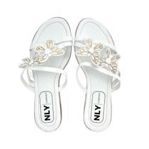 Sandália Rasteira Tiras com Borboletas Nly Comfort
