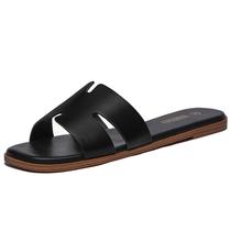 Sandália Rihero Preta Rasteira Slip-On Aberta Bico Quadrado Tamanho 38 Sandália Rihero Preta Rasteira Slip-On Aberta Bico Quadrado Tamanho 38