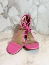 Sandália salto baixo rosa chiclete Sandália salto baixo rosa chiclete