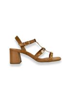 Sandália Salto Bloco Caramelo Aplicações Em Metais J.A Shoes Sandália Salto Bloco Caramelo Aplicações Em Metais J.A Shoes