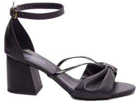 Sandália Salto Bloco Grosso Baixo Numeração Especial Grande Preto Suave Arrasadora