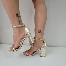 Sandália tira meia cana