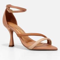 Sandália Vizzano Tiras Salto Taça Tiras Feminina - Nude Sandália Vizzano Tiras Salto Taça Tiras Feminina - Nude