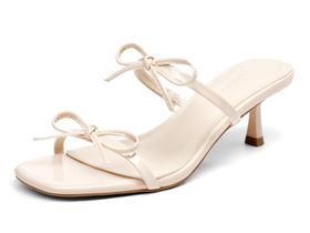 Sandálias Coutgo Kitten Heels para mulheres bege tamanho 9.5 Sandálias Coutgo Kitten Heels para mulheres bege tamanho 9.5
