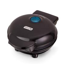 Sanduicheira e Grelha DASH Mini Maker - Portátil e Preta Sanduicheira e Grelha DASH Mini Maker - Portátil e Preta