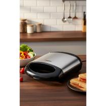 Sanduicheira e Grill 800W Inox: Lanches Perfeitos!