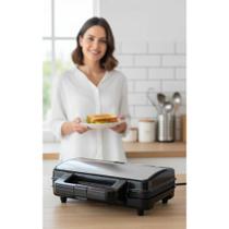 Sanduicheira e Grill Inox 900W: Grelhe e Sanduíches Prontos!