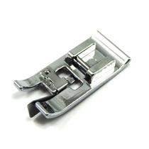 Sapata Calcador ponto de overlock para máquina doméstica chulear caseadinho overloque - CY-7310 (ALF-A1) Sapata Calcador ponto de overlock para máquina doméstica chulear caseadinho overloque - CY-7310 (ALF-A1)