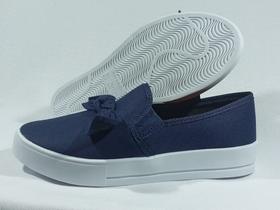 Sapatênis Manu Ferreira Casual Detalhe Metalizado Super Confortável Feminina 09 (65802) Sapatênis Manu Ferreira Casual Detalhe Metalizado Super Confortável Feminina 09 (65802)