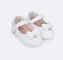 Sapatilha de bebe pampili nina laço e pingente - 379706 Sapatilha de bebe pampili nina laço e pingente - 379706
