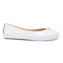Sapatilha Feminina Bico Redondo Verniz Branco Sapatilha Feminina Bico Redondo Verniz Branco