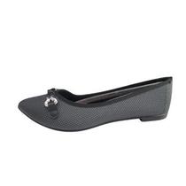 Sapatilha Feminina Moleca Sardenha Neo Napa Portugal com Fivela Cor Preto/Grafite Sapatilha Feminina Moleca Sardenha Neo Napa Portugal com Fivela Cor Preto/Grafite