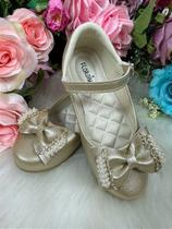 Sapatilha Flor di Mila Dourada com Pérolas para Meninas Sapatilha Flor di Mila Dourada com Pérolas para Meninas