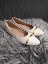 Sapatilha Milli Branca Com detalhe Dourado