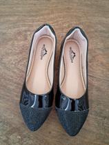 Sapatilha Verniz com Detalhe